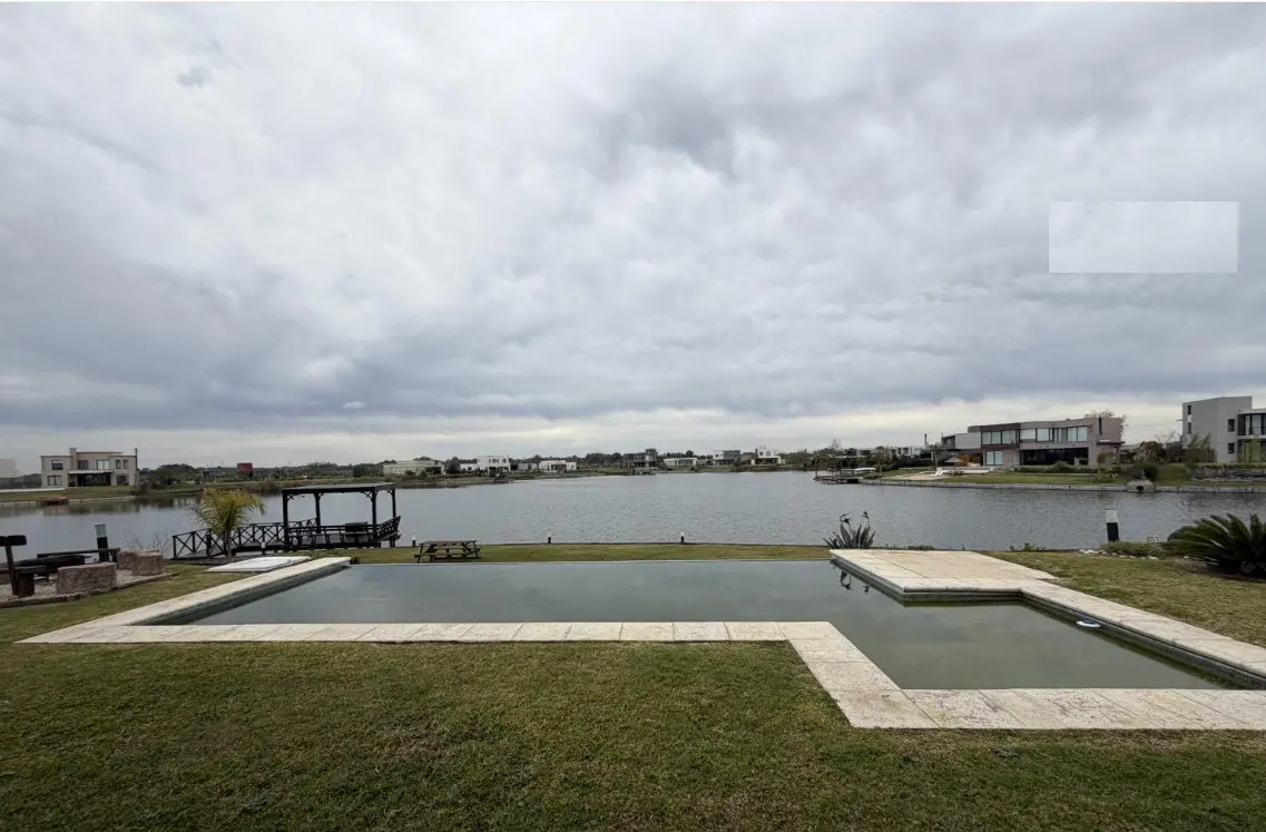 Casa en venta en Loma Verde, Provincia de Buenos Aires, foto 6